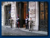 ingang van het Italiaanse parlementgebouw�